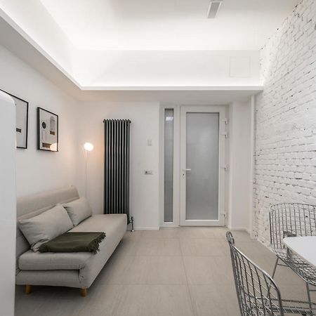 Jj6 Loreto-Duomo - Esclusive - Chic - Luxury Milan Bagian luar foto