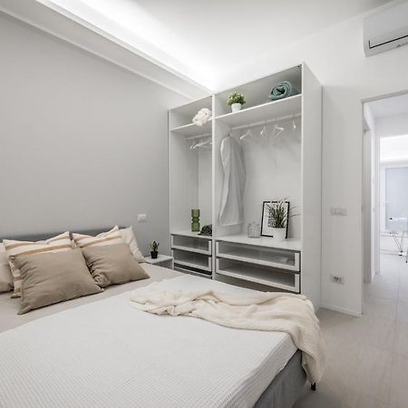 Jj6 Loreto-Duomo - Esclusive - Chic - Luxury Milan Bagian luar foto